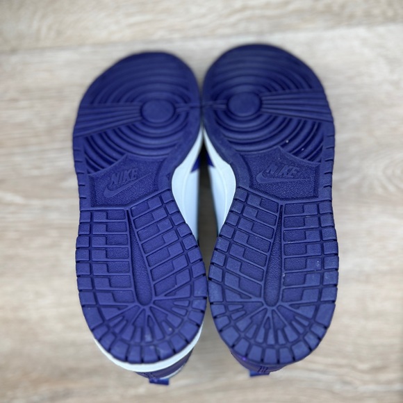 Nike Dunk High - Picture 9 of 9